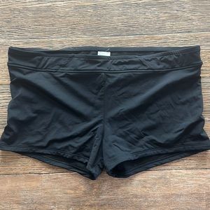 Kona Sol swim cover shorts NWT
